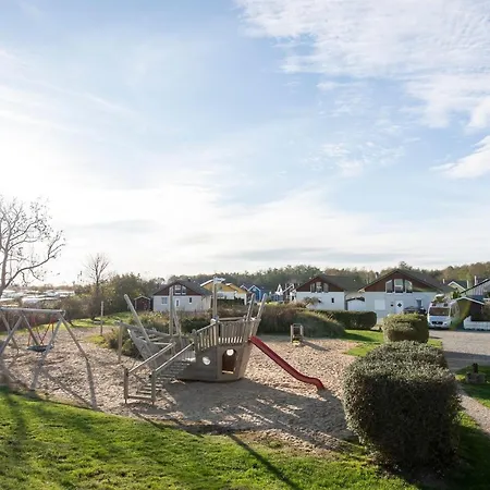 Seepark Seeadler 4 Holiday home Sussau